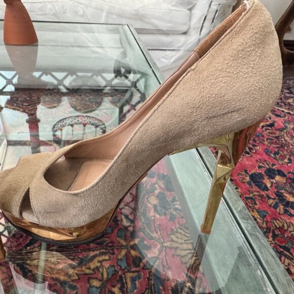 Herve Leger KELLIA Nude Lamb Suede Gold Prism Heel - Picture 8 of 12